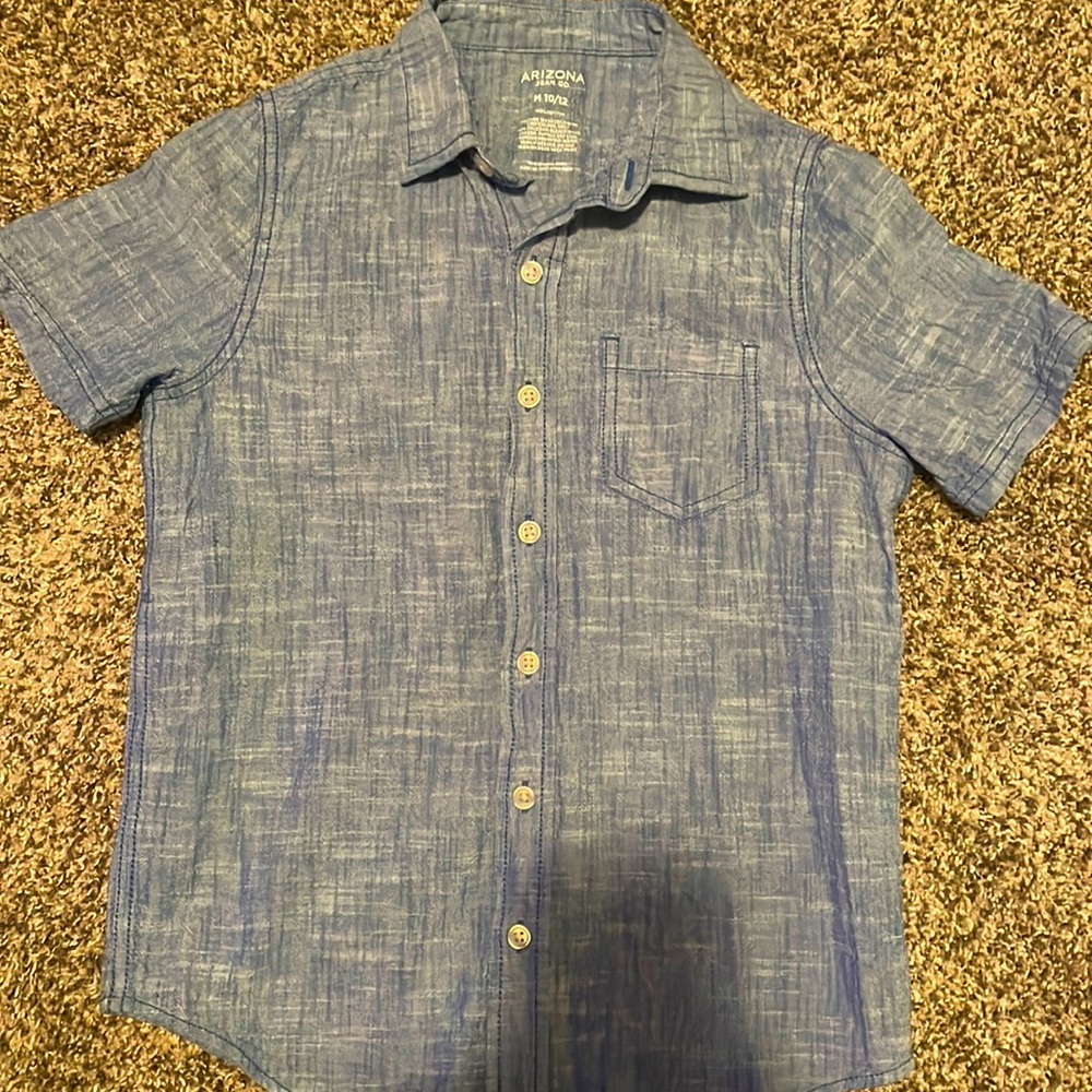 Boys button down short sleeve shirt